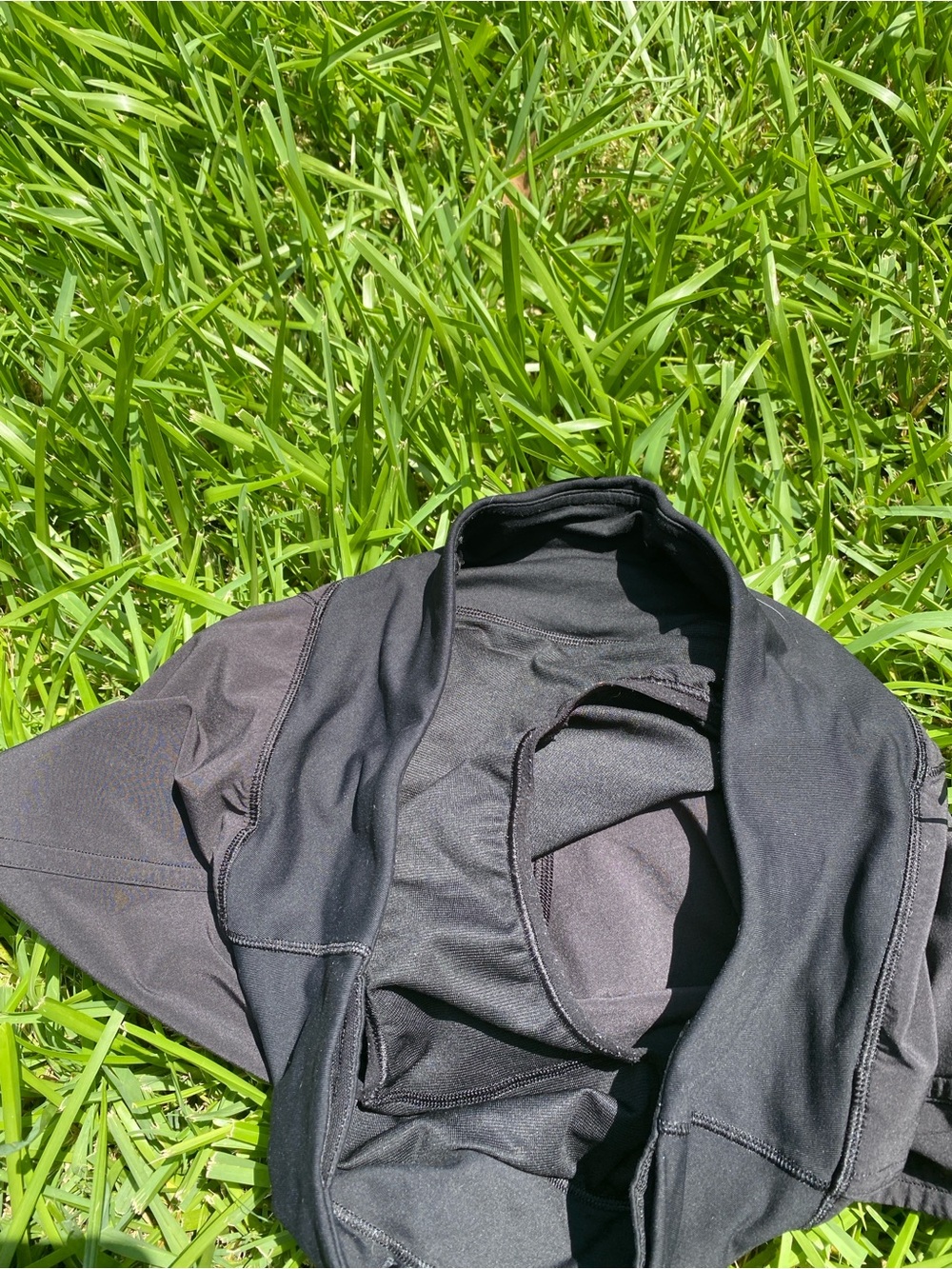 lululemon speed up shorts - Picture 5 of 8
